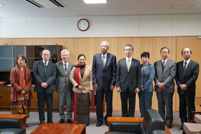 President of Myanmar visits Osaka University