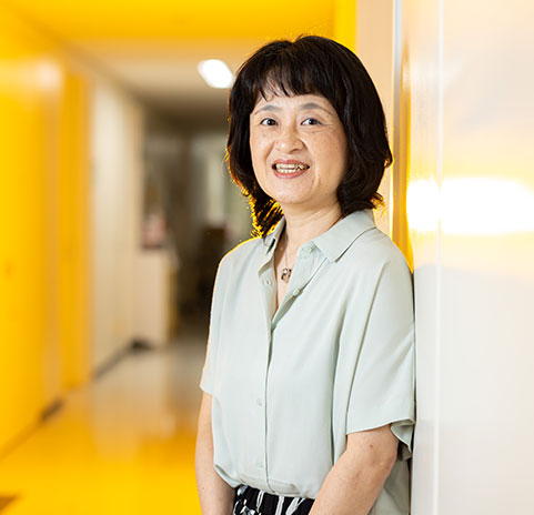 Dr. Hajime Yoshino,Associate Professor, Cyber Media Center