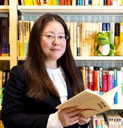 Professor Emi Minamitani