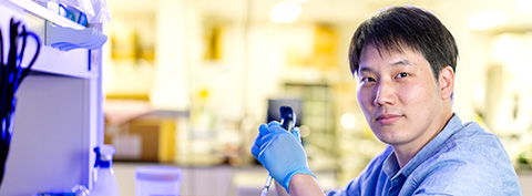 Dr. Kelvin Chen