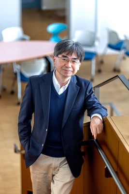 Professor Ohkura inside