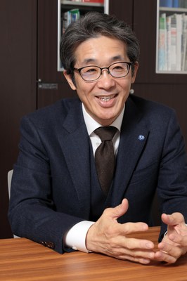 Professor Koji Nishida, Department of Ophthalmology, Graduate School of Medicine