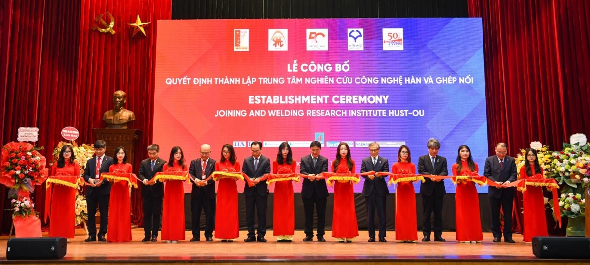 OU delegation attends Establishment Ceremony for the Joining and Welding Research Institute HUST-OU in Vietnam