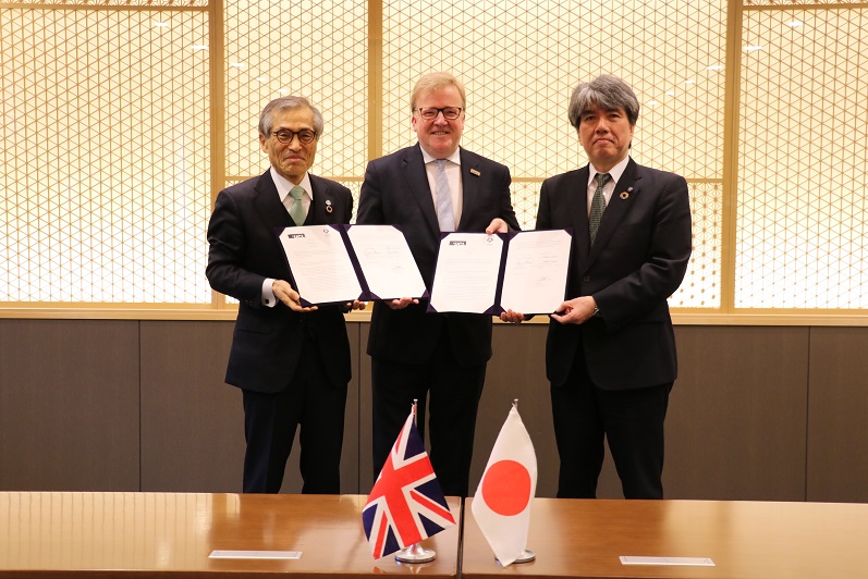 University College London and Osaka University Further Collaboration to Accelerate Joint Research on the Brain, Mind and Dementia