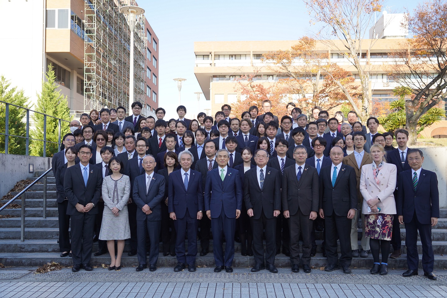 Award Ceremony held for the 2023-2024 Osaka University Prize