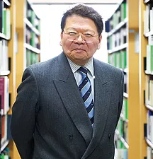 Akita shigeru 写真.png