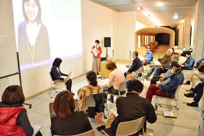 公開教室写真（ラボカフェ）