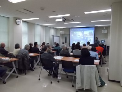 公開教室写真（サイエンスカフェ）