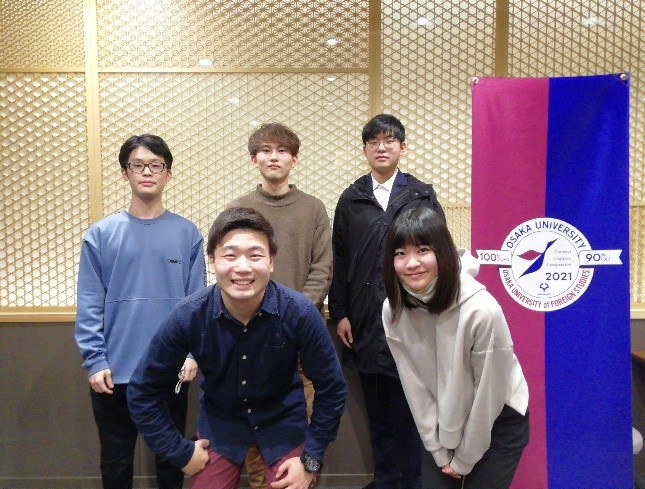 集合写真  大学生 16学生集合写真.jpg