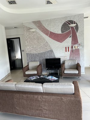 シェアルームの懇談室.jfif