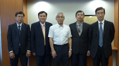 20150728_Vietnam National Univ_01