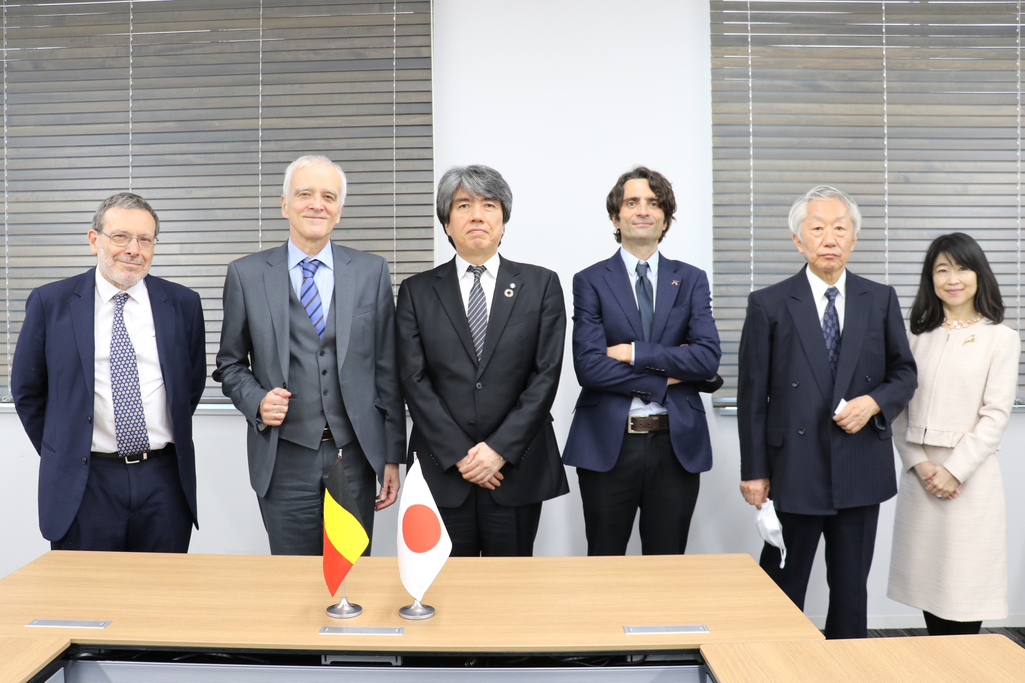  ベルギー　アントワープ大学より学長が来訪されました（2022年12月9日）