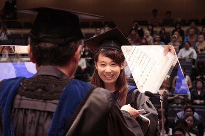 平成26年度秋季卒業式・学位記授与式01