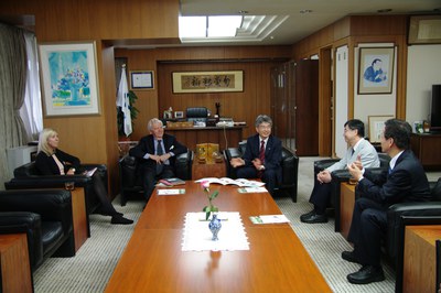 ガードナー財団総裁2