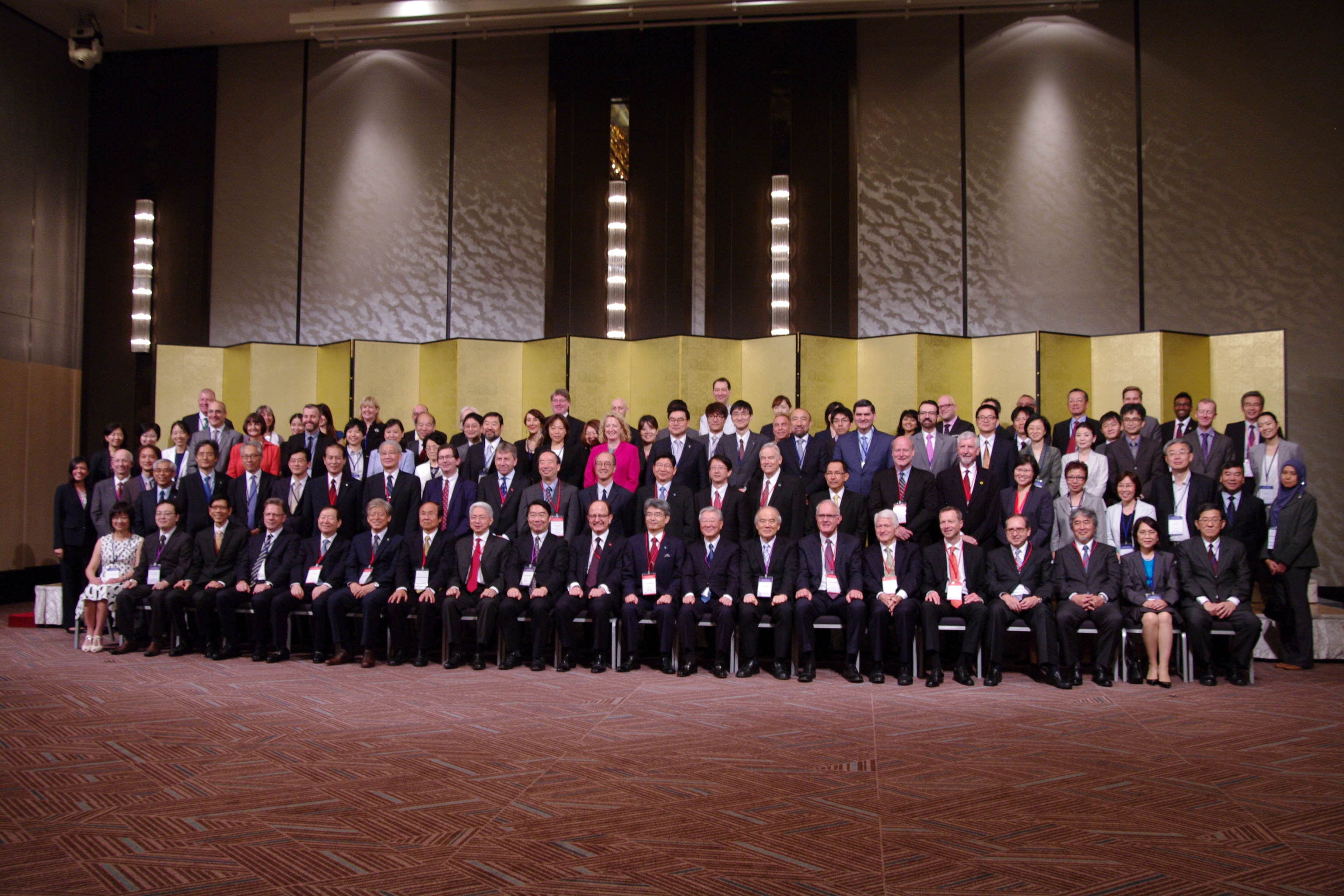大阪大学の主催で環太平洋大学協会（APRU）第１９回年次学長会議を開催
