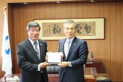 Global Alumni Fellow 01