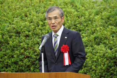 西尾総長（みまもりロボ）