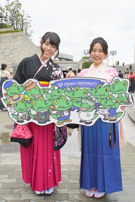 卒業式（噴水横）