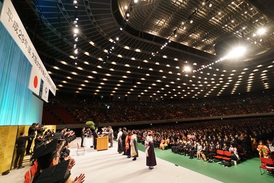 卒業式（学部・ひき）