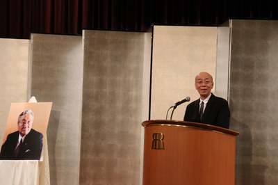 鷲田元総長（熊谷元総長追悼講演会）