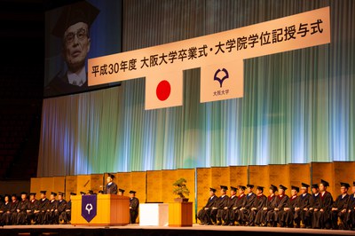 卒業式2019_P02（舞台１）