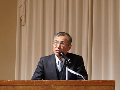 2019外国人留学生修了パーティP01（総長）