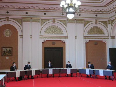 大阪府・大阪市などと、新型コロナウイルス感染症にかかる予防ワクチン・治療薬等の研究開発に係る連携に関する協定を締結