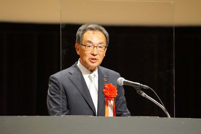 大阪大学創立90周年・大阪外国語大学創立100周年 記念式典・記念講演会を挙行しました