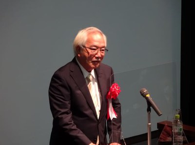 慶應義塾大学名誉教授 大津由紀雄氏からの祝辞.JPG