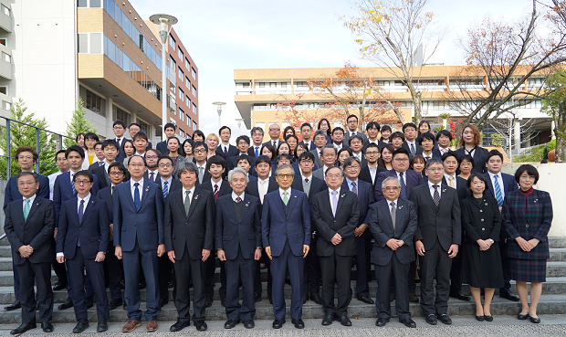 令和４年度大阪大学賞表彰式を開催