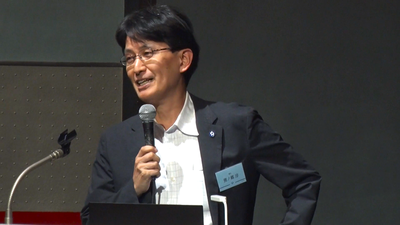 2.熊ノ郷 淳総長による開会挨拶.png